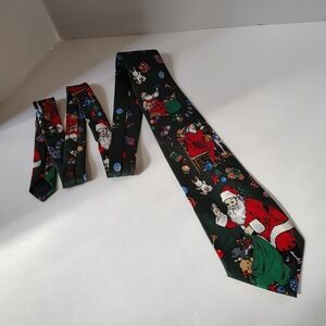 Hand Made Christmas Neck Tie Luigi Valentino Santa Making Toys Vintage